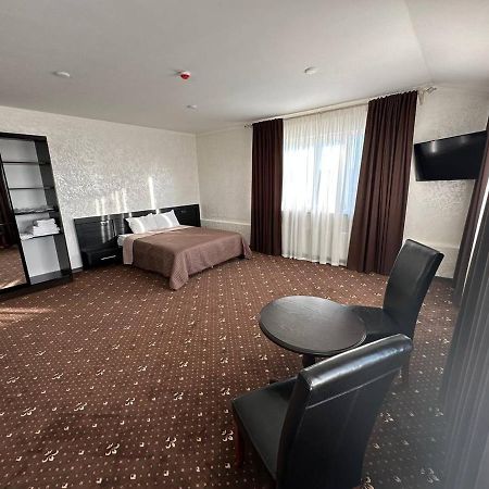 Hotel Merry Club Maliye Khutora Zewnętrze zdjęcie