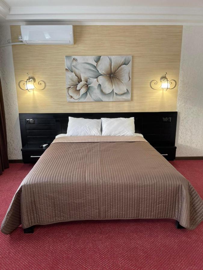 Hotel Merry Club Maliye Khutora Zewnętrze zdjęcie